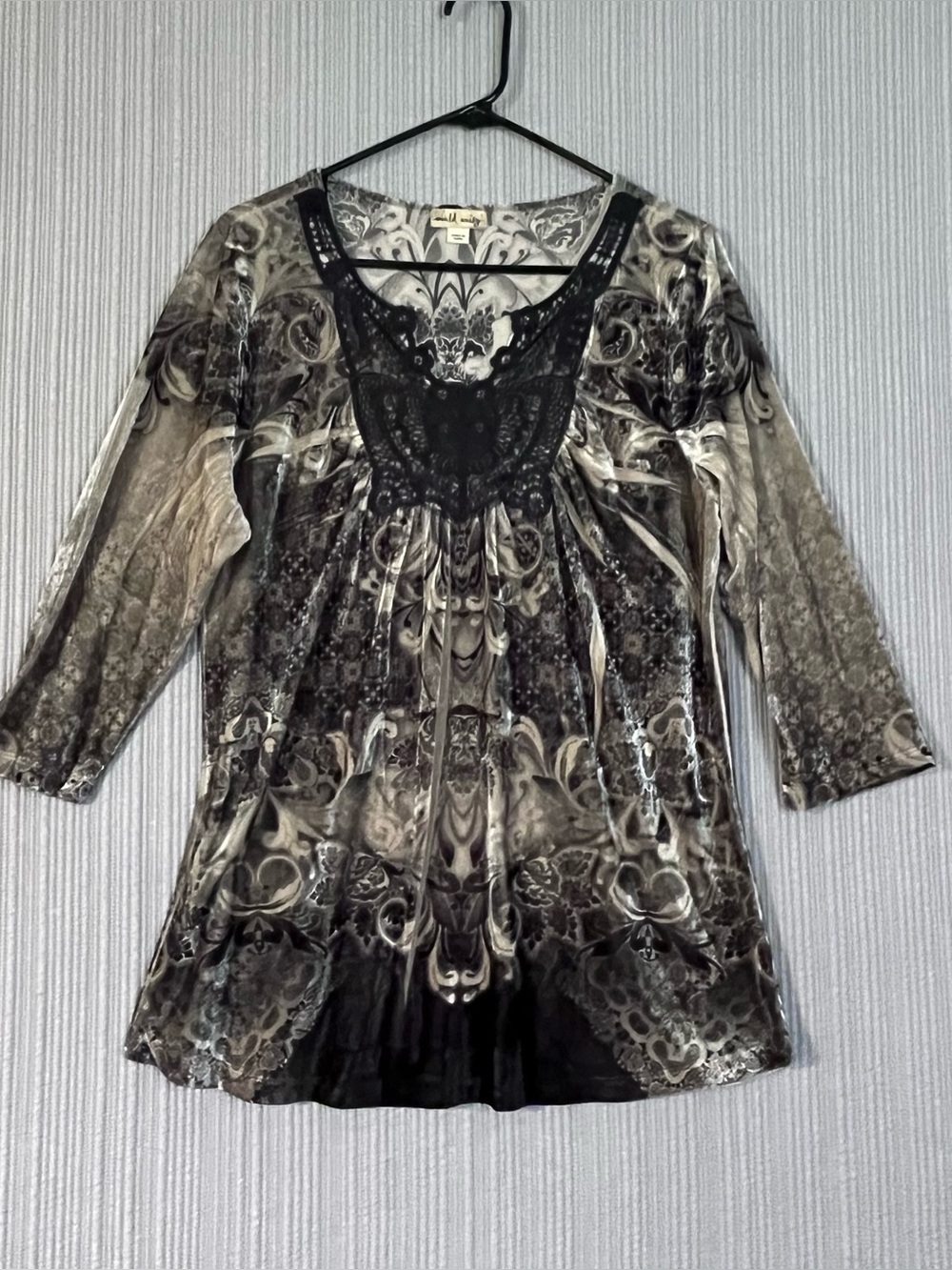 World Unity Crushed Velvet Tunic Top Womens L Lace Bodice